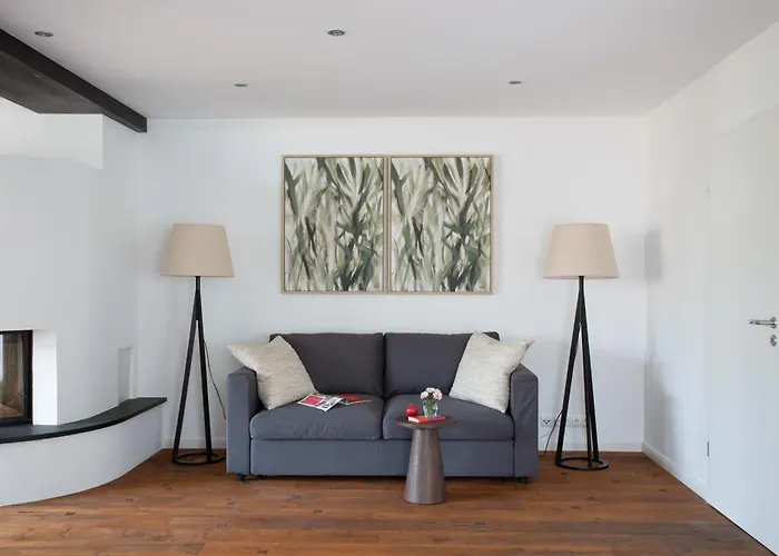 Modernes Mit 3 Schlafzimmern Und Grosser Terrasse 公寓